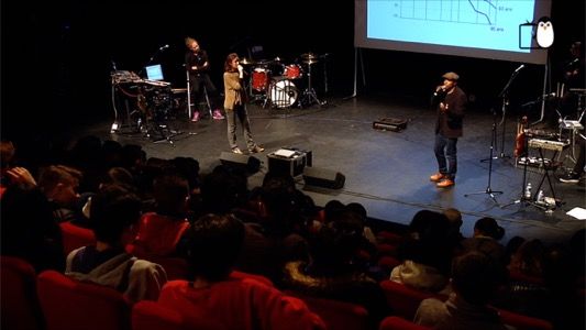 Trop Puissant : le dispositif qui sensibilise les jeunes aux risques auditifs